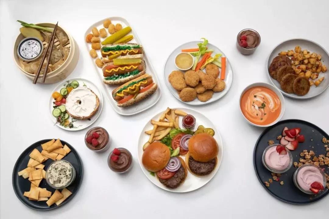 数据提供商Tastewise近期发布了《健康时代：让食品发挥作用——2019年功能性食品报告》，数据范围包括社交媒体、家庭食谱和餐厅菜单。该报告强调了功能性食品的增长。报告称，超过三分之一的消费者在寻找他们食物中的功能性益处。去年，寻找食品饮料中的有助身心健康功能的消费…